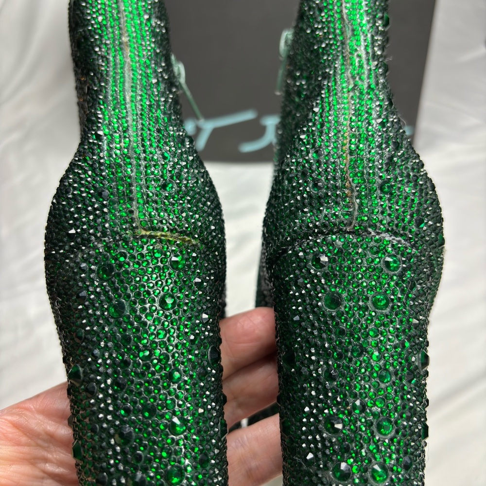 NWB Betsey Johnson Cady Emerald Rhinestone Ankle Boots.‎ SIZE 5.5 - Picture 7 of 12